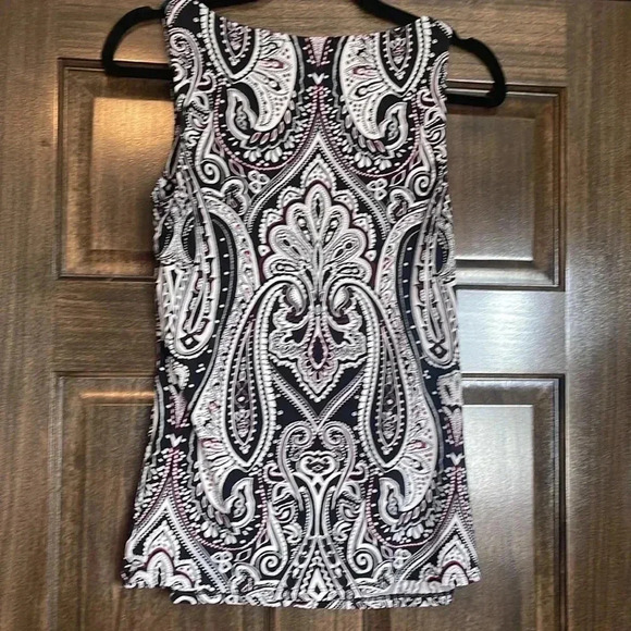 White House Black Market | Dress tank, black with purple and white pattern. sm. - Picture 7 of 7
